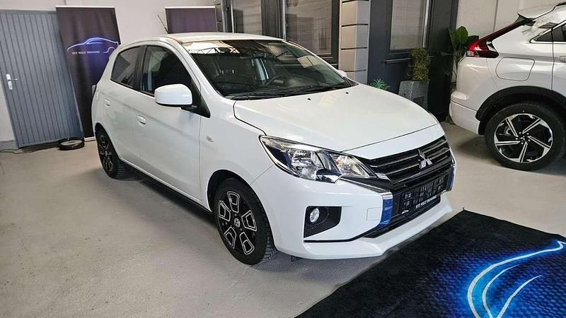 Gebraucht Mitsubishi Space Star Top 80 PS (58 kW) 2022 Islandweiss (s) Kleinwagen