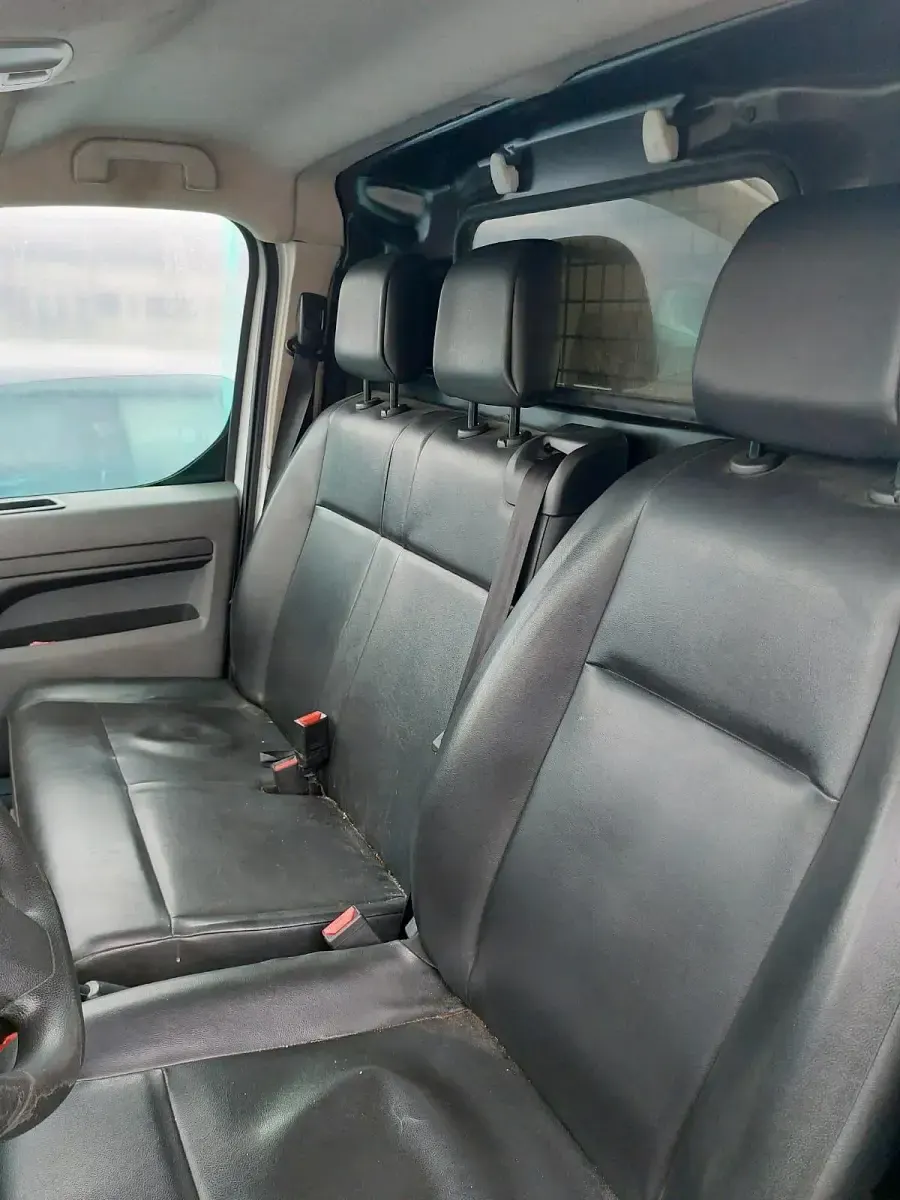 Gebraucht Citroën Jumpy 115 PS (84 kW) 2017 Weiß Van / Kleinbus
