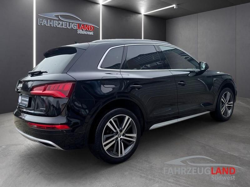 Gebraucht Audi Q5 Ambiente 190 PS (139 kW) 2019 Schwarz SUV