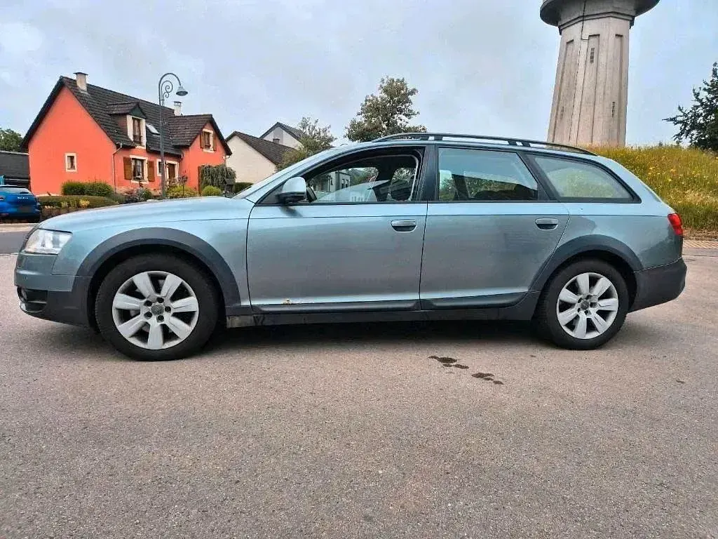 Gebraucht Audi A6 Allroad 239 PS (175 kW) 2010 Grau Kombi