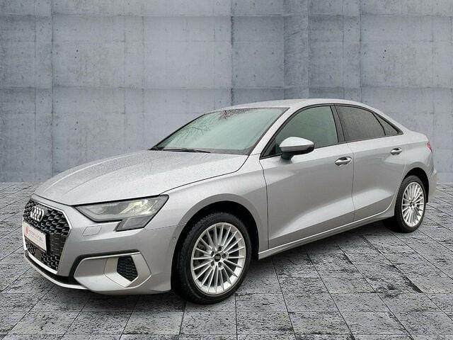 Gebraucht Audi A3 Advanced Plus 150 PS (110 kW) 2023 Florettsilber metallic Limousine