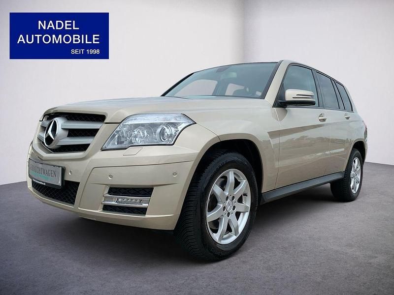Beige Gebraucht 2011 Mercedes GLK350 SUV | 11.990 € (Guter Preis) - Bild 1/4