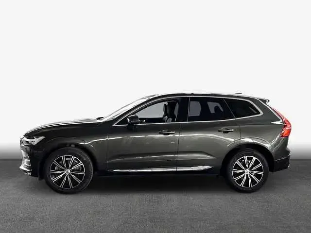 Gebraucht Volvo XC60 145 PS (106 kW) 2021 SUV