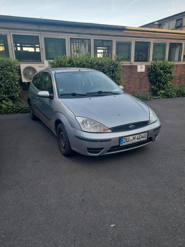 Silber Gebraucht 2003 Ford Focus Coupé | 350 € (Superpreis) - Bild 1/4