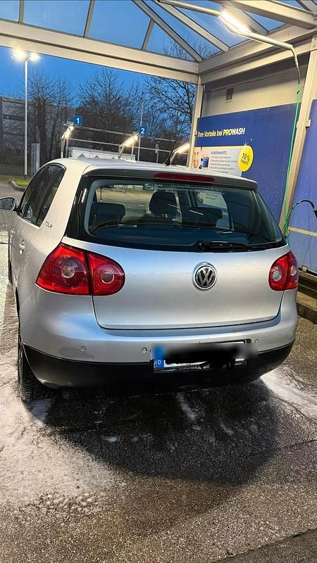 Gebraucht VW Golf V 104 PS (76 kW) 2007 Silber Kleinwagen