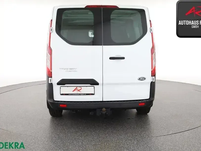 Używany Ford Transit 105 KM (77 kW) 2021 Biały Minivan