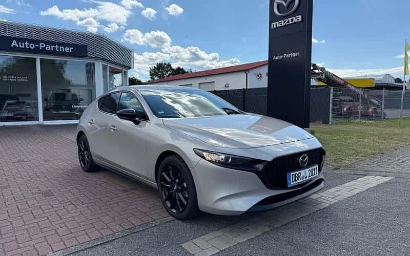 Beige Gebraucht 2025 Mazda 3 Homura-Line Limousine | 27.990 € (Teuer) - Bild 1/4