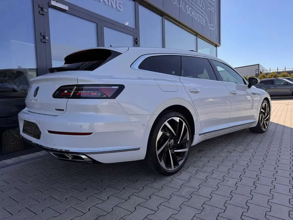 Gebraucht VW Arteon R-line 200 PS (147 kW) 2021 Oryxweiß perlmutteffekt Kombi