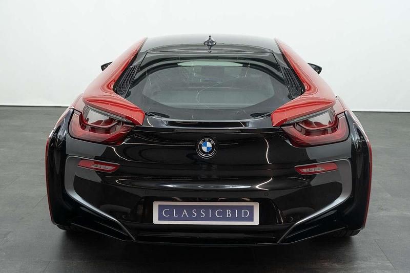 Gebraucht BMW i8 374 PS (275 kW) 2017 Sonderlackierung Coupé