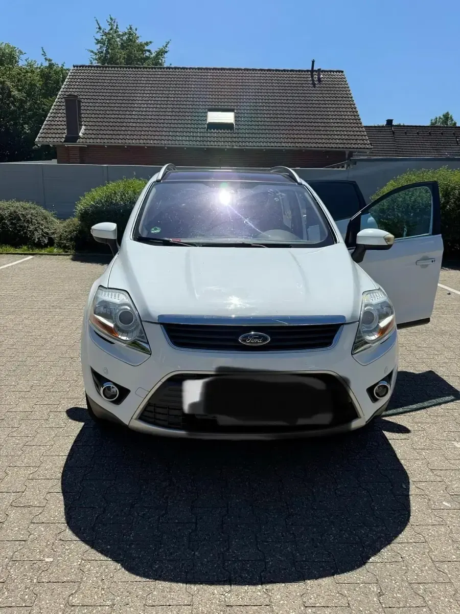 Usado Ford Kuga Titanium 200 HP (147 kW) 2010 Branco SUV