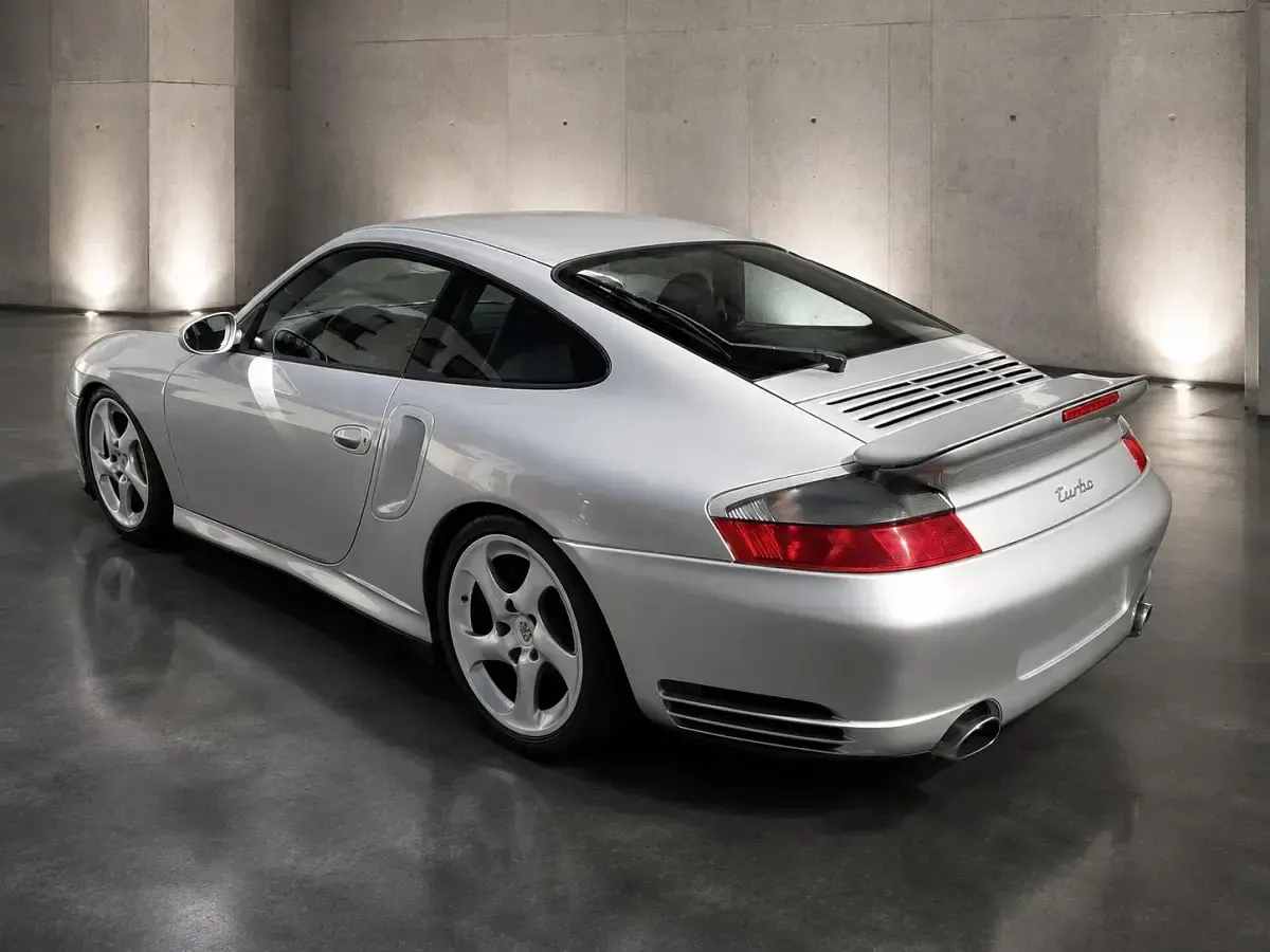 Gebraucht Porsche 996 Turbo 420 PS (308 kW) 2002 Silber Coupé