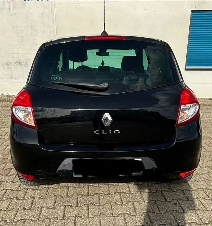 Gebraucht Renault Clio IV 75 PS (55 kW) 2012 Schwarz Limousine