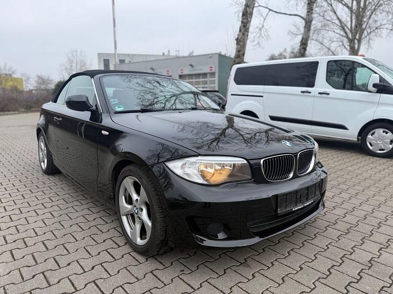Gebraucht BMW 118 Cabriolet Efficient Dynamics 143 PS (105 kW) 2012 Schwarz Cabrio