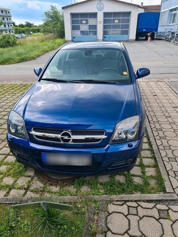 Blau Gebraucht 2004 Opel Vectra Limousine | 2.200 € (Fairer Preis) - Bild 1/4