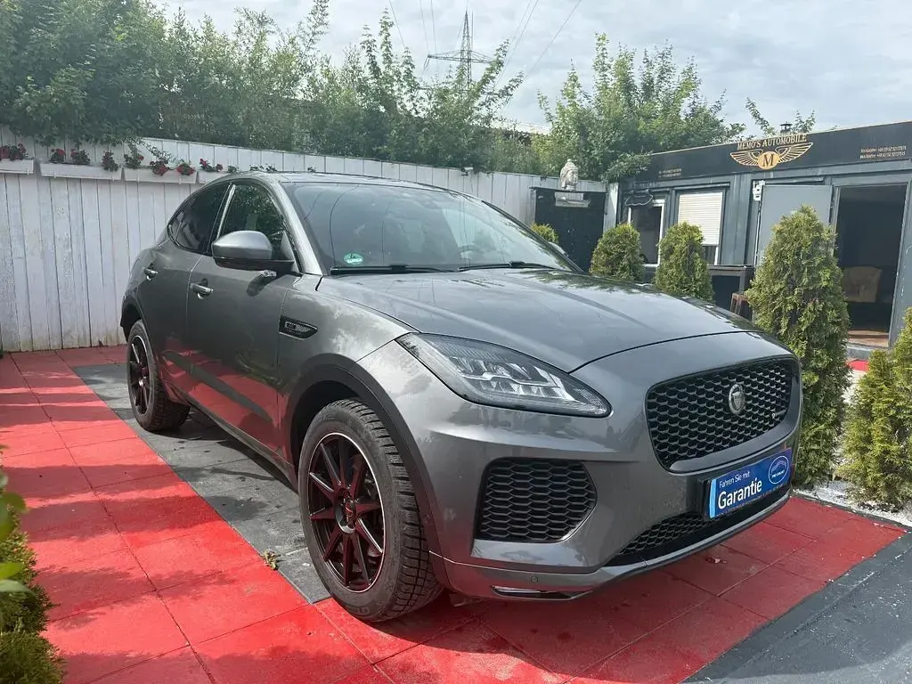 Gebraucht Jaguar E-Pace R-Dynamic 249 PS (183 kW) 2018 Grau SUV