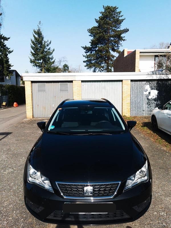 Second-hand Seat Leon ST Reference 116 CP (85 kW) 2020 Negru Break