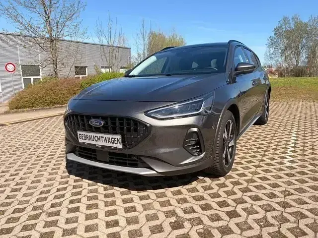 Używany Ford Focus Active X 125 KM (91 kW) 2023 Szary Kombi