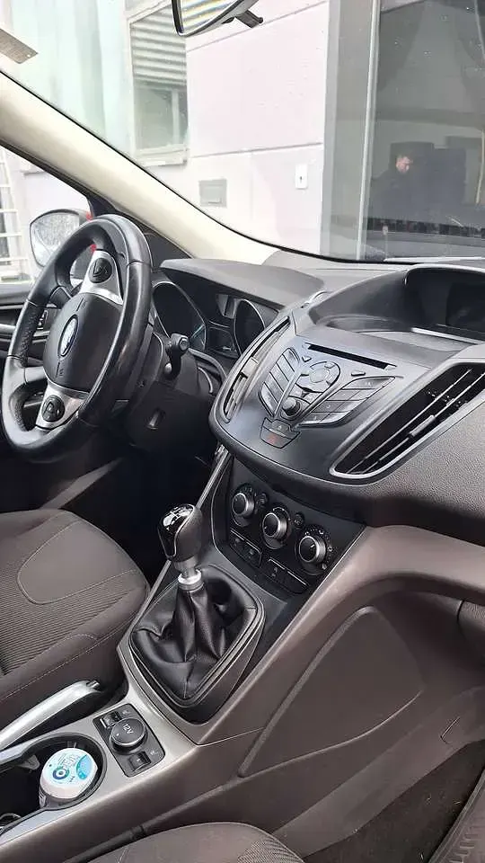 Gebraucht Ford Kuga 150 PS (110 kW) 2015 SUV
