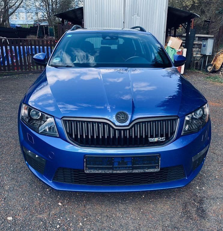 Gebraucht Skoda Octavia RS 184 PS (135 kW) 2014 Blau Kleinwagen