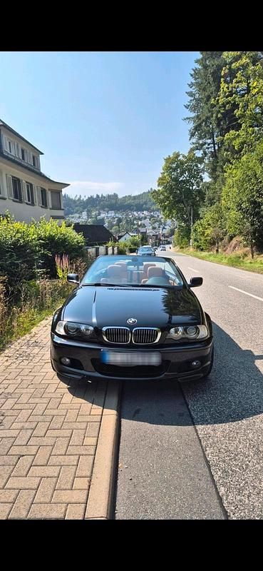 Schwarz Gebraucht 2002 BMW 318 Cabriolet Cabrio | 7.999 € (Teuer) - Bild 1/4