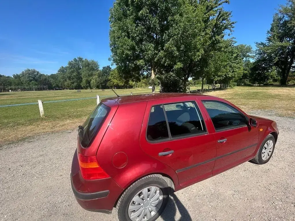 Gebraucht VW Golf III Basis 75 PS (55 kW) 1999 Rot Limousine