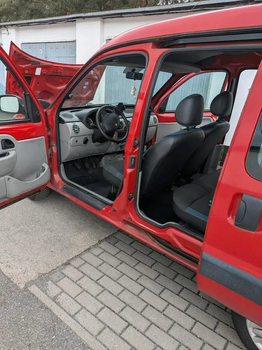 Gebraucht Renault Kangoo 75 PS (55 kW) 2009 Rot Kombi