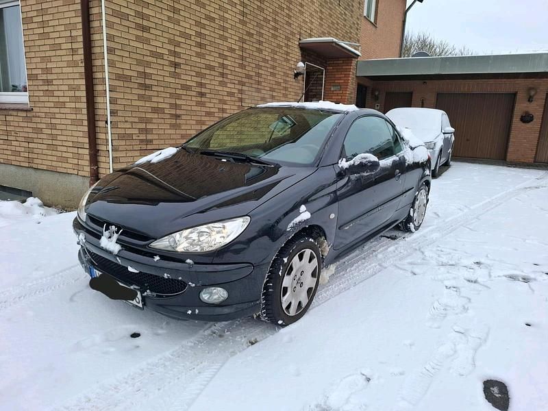 Schwarz Gebraucht 2004 Peugeot 206 CC Cabrio | 890 € (Superpreis) - Bild 1/4