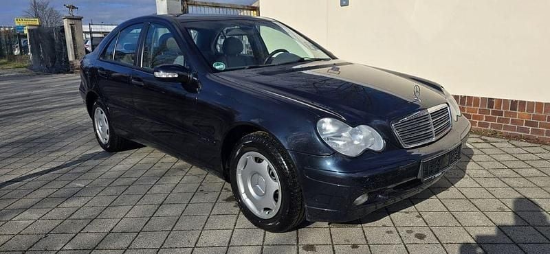 Gebraucht Mercedes C180 143 PS (105 kW) 2003 Schwarz Limousine