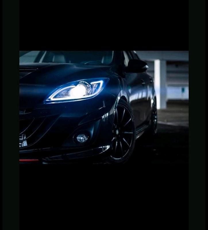 Schwarz Gebraucht 2012 Mazda 3 Limousine | 20.000 € - Bild 1/3