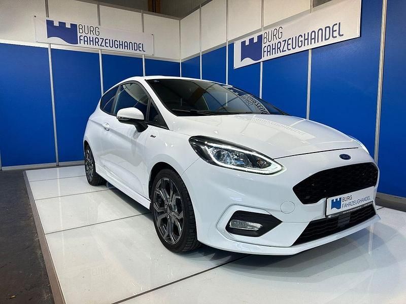 Weiß Gebraucht 2019 Ford Fiesta ST-Line Kleinwagen | 10.990 € (Fairer Preis) - Bild 1/4