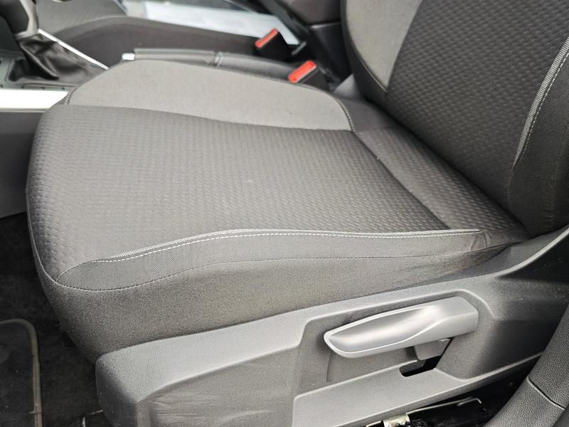 Gebraucht VW Polo Life 95 PS (69 kW) 2023 Ascotgrau Kleinwagen