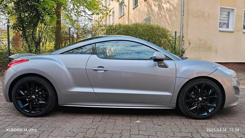 Grau Gebraucht 2012 Peugeot RCZ Coupé | 6.749 € (Guter Preis) - Bild 1/4