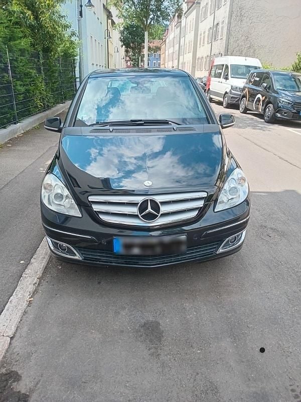 Gebraucht Mercedes B160 95 PS (69 kW) 2009 Schwarz Van / Kleinbus