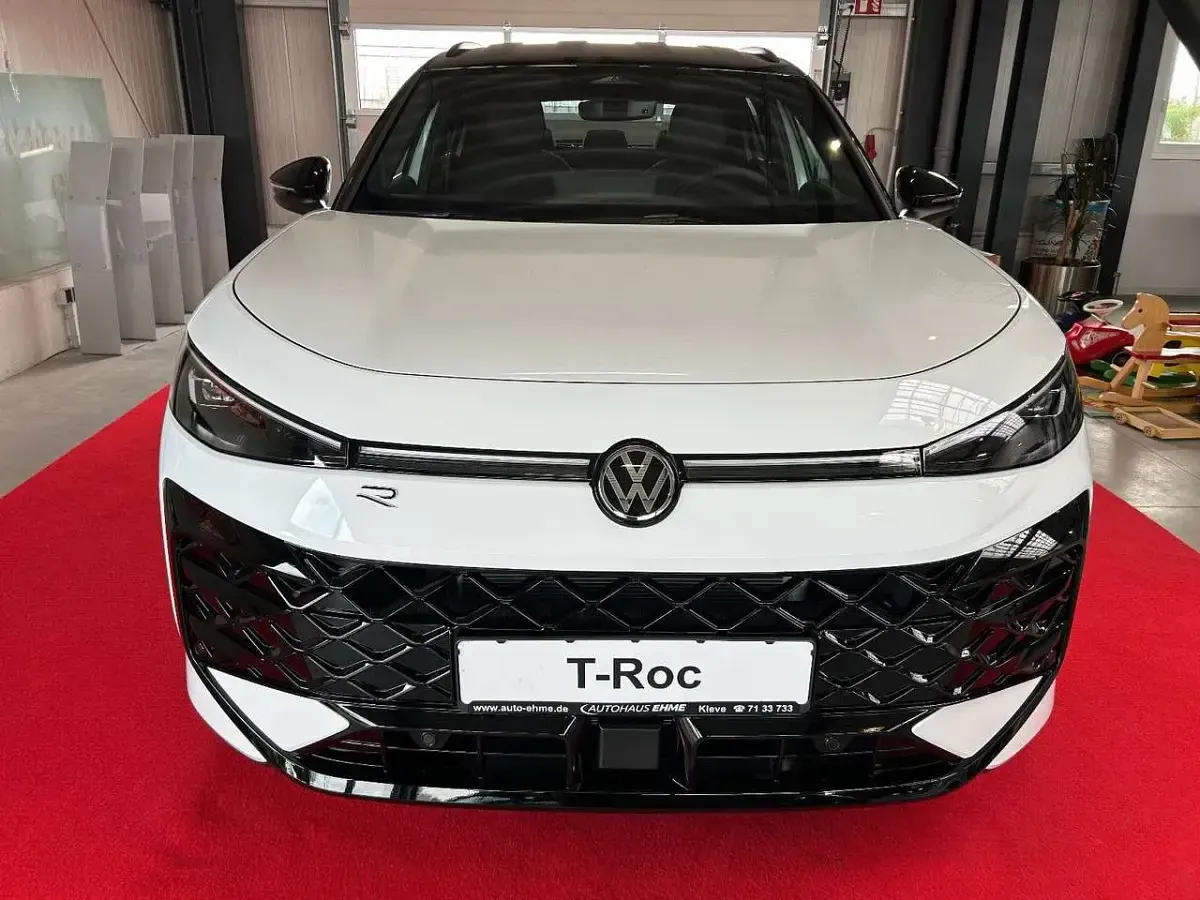 Neu VW T-Roc R-line 150 PS (110 kW) 2026 Weiß SUV
