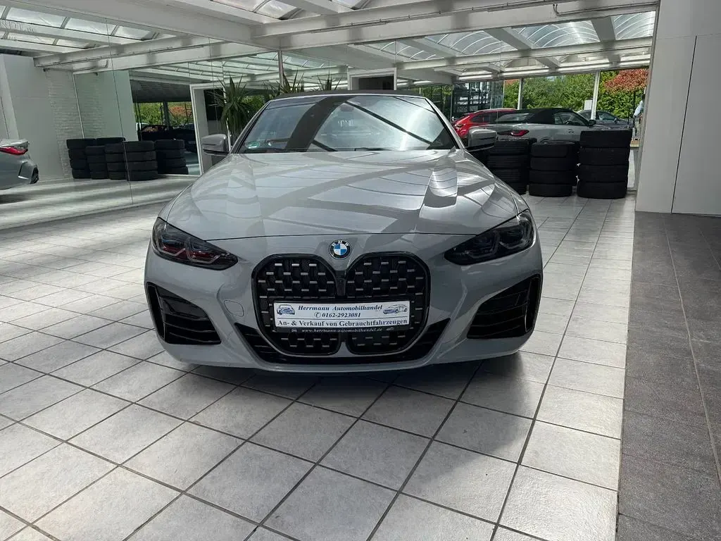 Gebraucht BMW M440 M Sport 374 PS (275 kW) 2023 Grau Cabrio