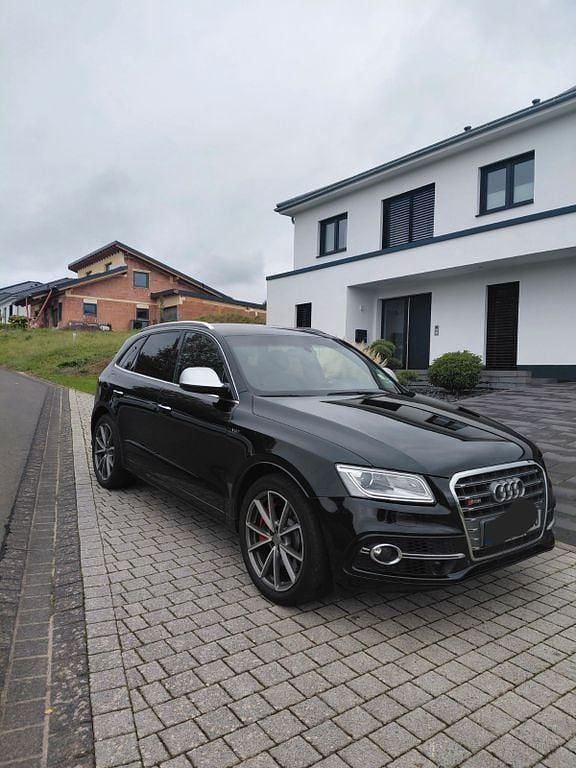 Schwarz Gebraucht 2016 Audi SQ5 Competition SUV | 16.000 € (Superpreis) - Bild 1/4