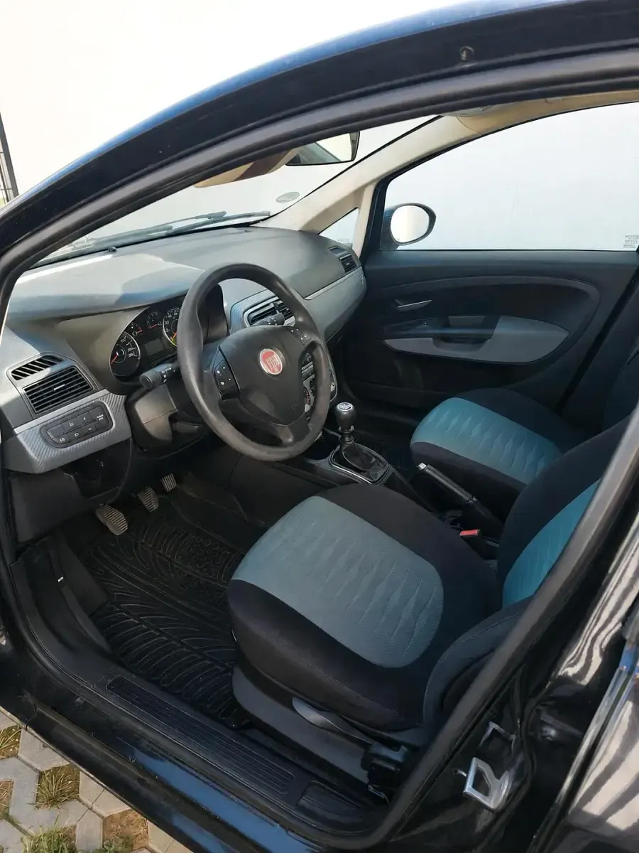 Gebraucht Fiat Punto 77 PS (56 kW) 2009 Schwarz Kleinwagen
