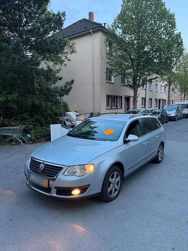 Second-hand VW Passat 140 CP (102 kW) 2008 Gri Break