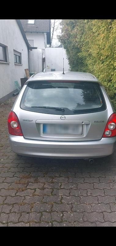 Gebraucht Mazda 323F 95 PS (69 kW) 2003 Silber Kombi