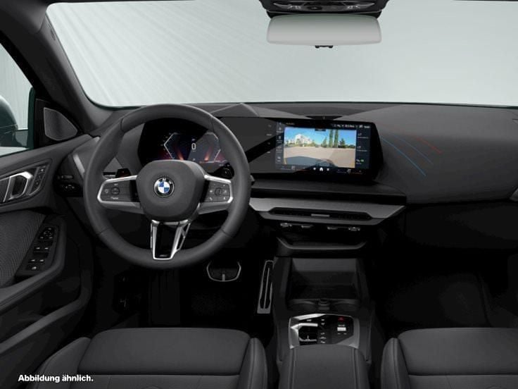 Gebraucht BMW 220 M Sport 163 PS (119 kW) 2025 Skyscraper grau metallic Limousine