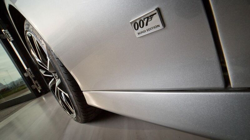 Gebraucht Aston Martin DB9 548 PS (403 kW) 2015 Grau Coupé