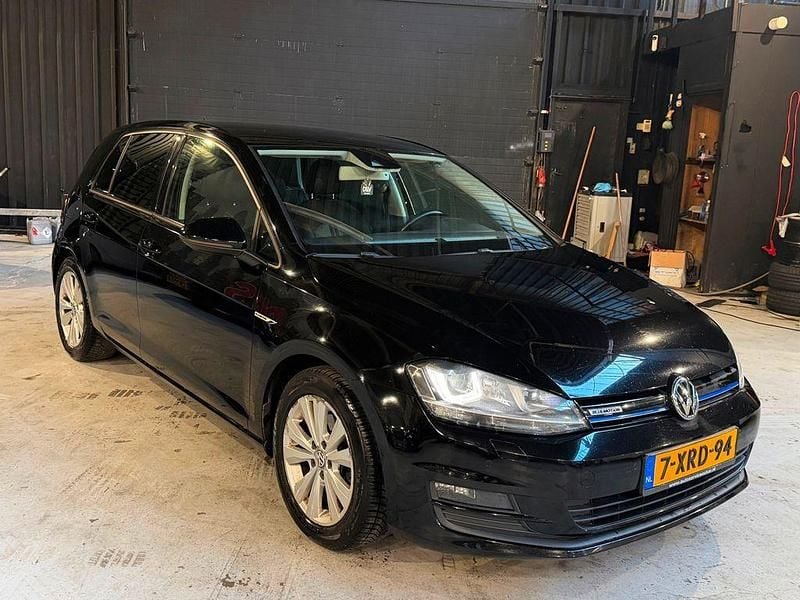 Gebraucht VW Golf VII 110 PS (80 kW) 2014 Schwarz Limousine