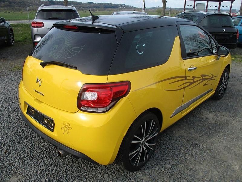 Gebraucht Citroën DS3 So Chic 92 PS (67 kW) 2010 Gelb Kleinwagen