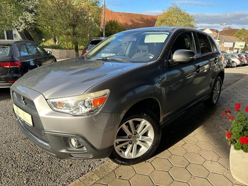 Grau Gebraucht 2011 Mitsubishi ASX Edition SUV | 4.690 € (Guter Preis) - Bild 1/4