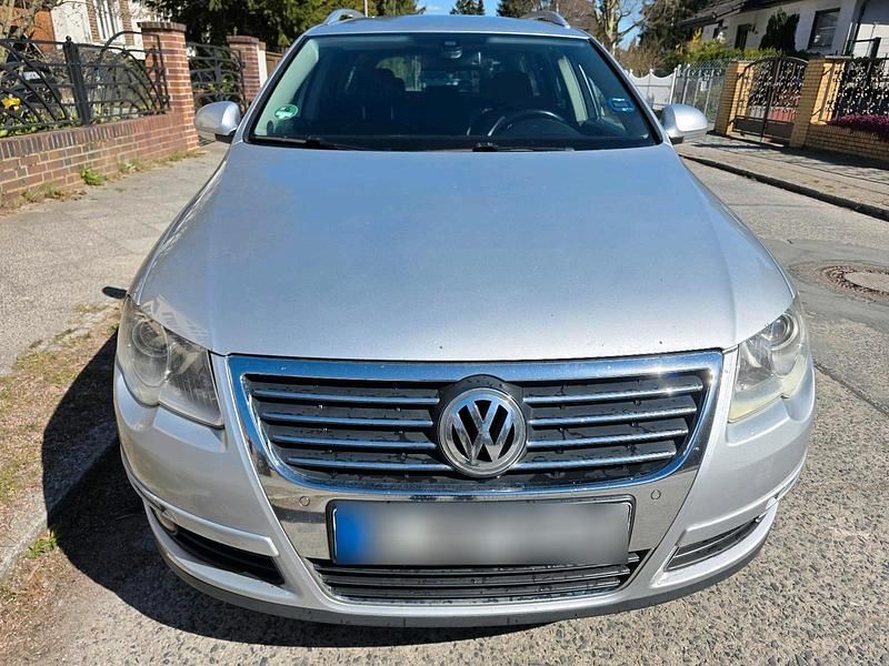 Gebraucht VW Passat 122 PS (89 kW) 2010 Silber Kombi