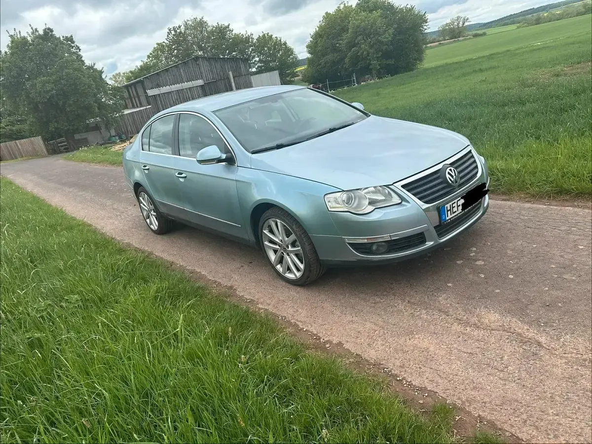 Gebraucht VW Passat 115 PS (84 kW) 2007 Silber Limousine