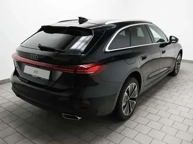 Gebraucht Audi A5 Sport 204 PS (150 kW) 2025 Schwarz Kombi