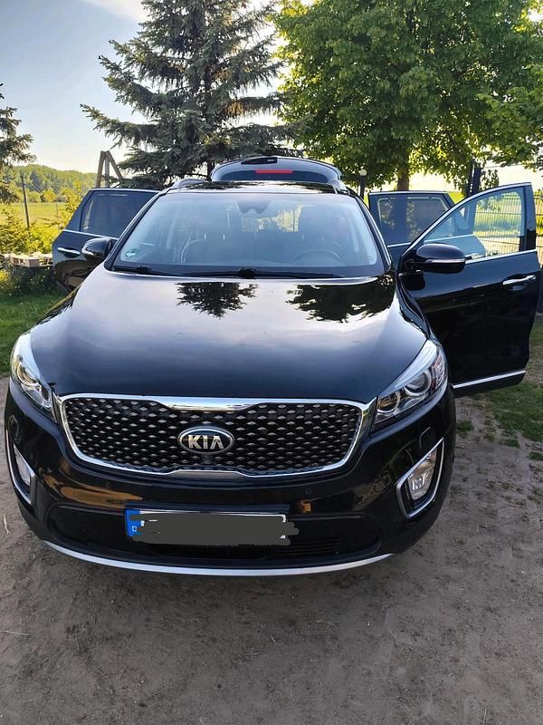 Schwarz Gebraucht 2015 Kia Sorento Platinum Edition SUV | 17.999 € (Guter Preis) - Bild 1/4