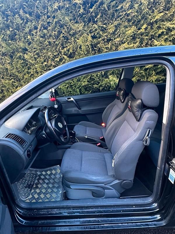 Gebraucht VW Polo 101 PS (74 kW) 2002 Schwarz Coupé
