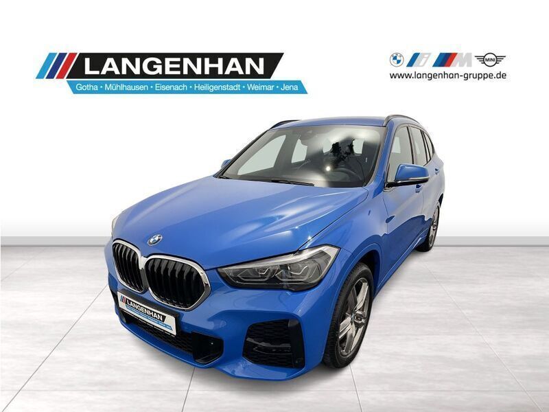 Blau Gebraucht 2021 BMW X1 M Sport SUV | 26.935 € (Fairer Preis) - Bild 1/4